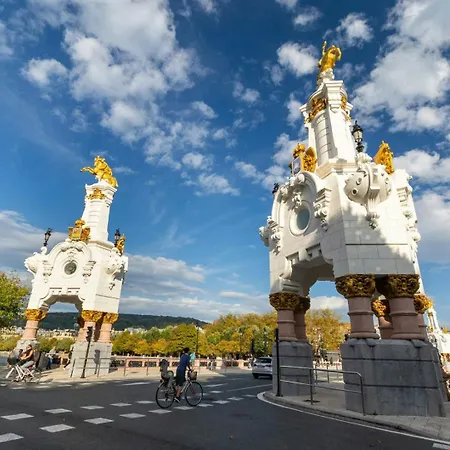 Gran Vía By Sanse Holidays * San Sebastián