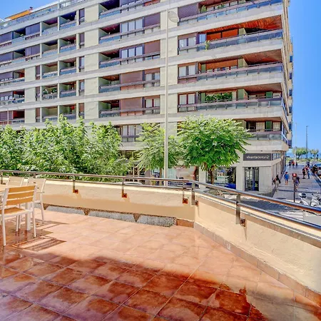 Gran Via By Sanse Holidays شقة