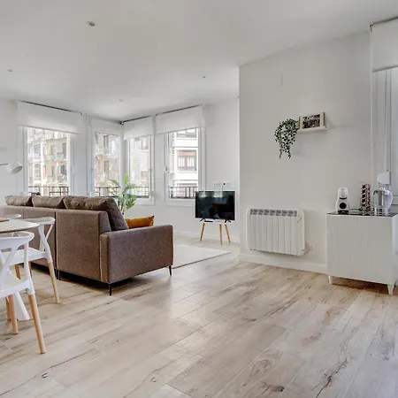 Apartamento Gran Via By Sanse Holidays