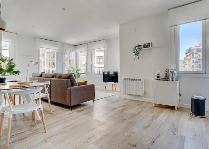 Gran Via By Sanse Holidays * Сан-Себастьян